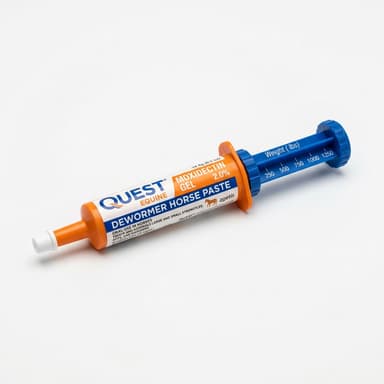 Moxidectin equine oral gel dewormer tube